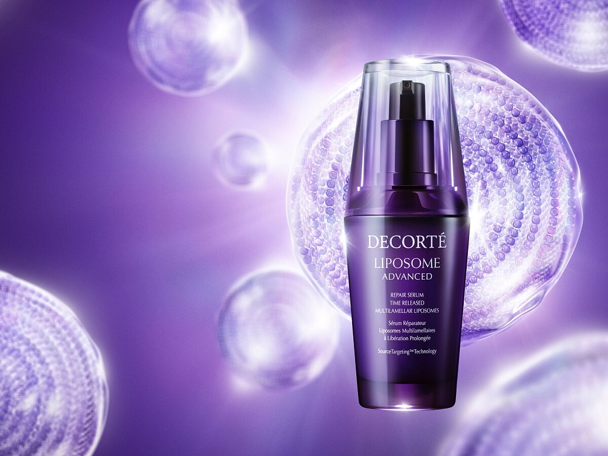 黛珂超微導全能修護精粹形象圖。