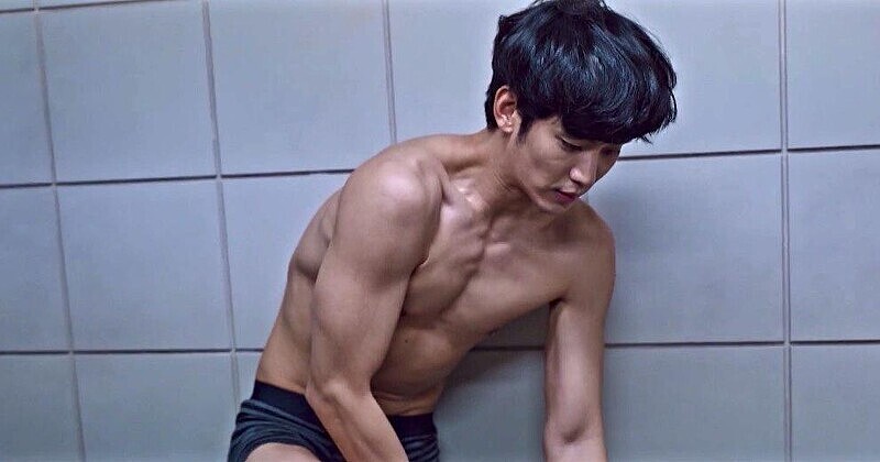 《某一天》金秀賢全裸犧牲