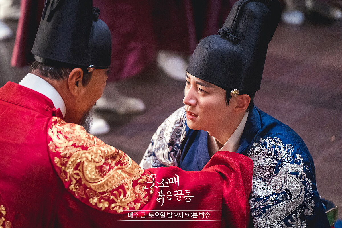 衣袖紅鑲邊 李俊昊演技大爆發