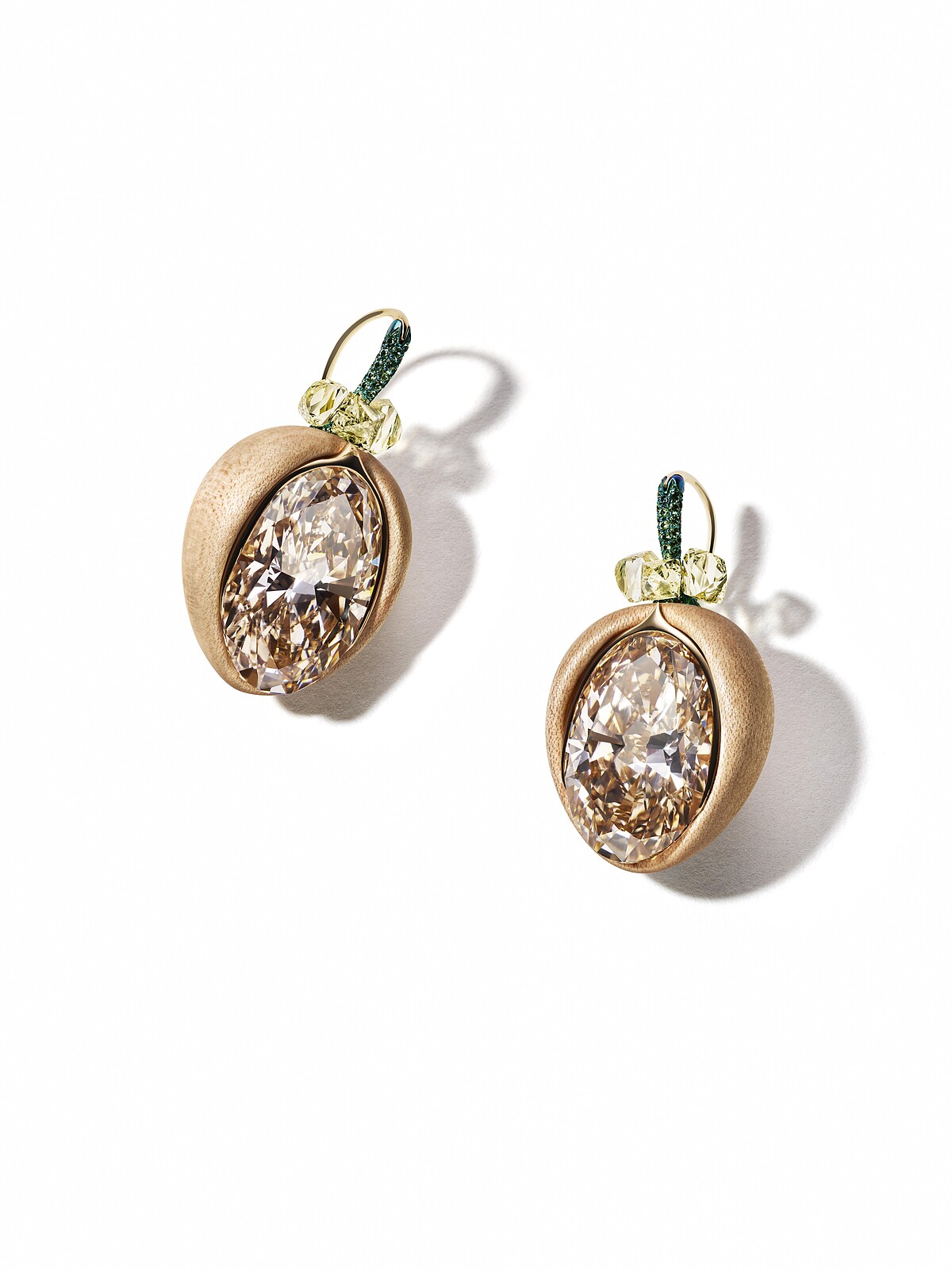 CINDY CHAO Black Label Masterpiece大師系列2021年亮點作品二__金果絮語耳環