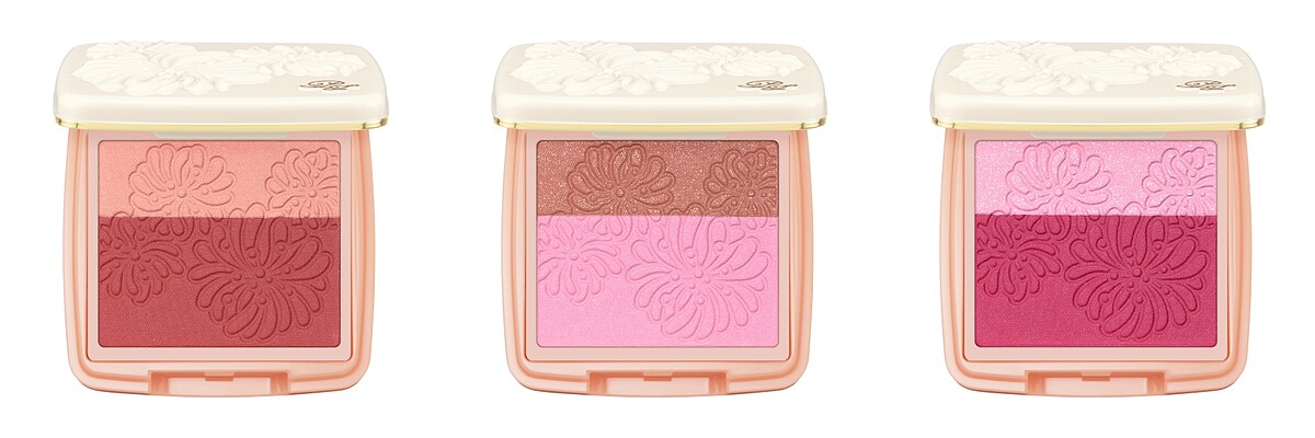 PAUL & JOE西洋菊雙色腮紅(#05玫瑰花束、#06草莓巧克力、#07酒漬櫻桃)，蕊+西洋菊眼頰彩盒NT1,060、蕊+貓絨絨限量眼頰彩盒，NT1,350