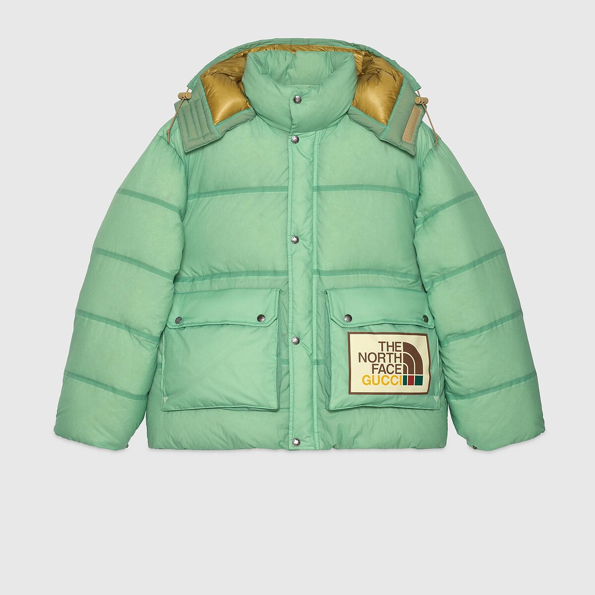Gucci x The North Face 水綠色羽絨外套，NT78,000。