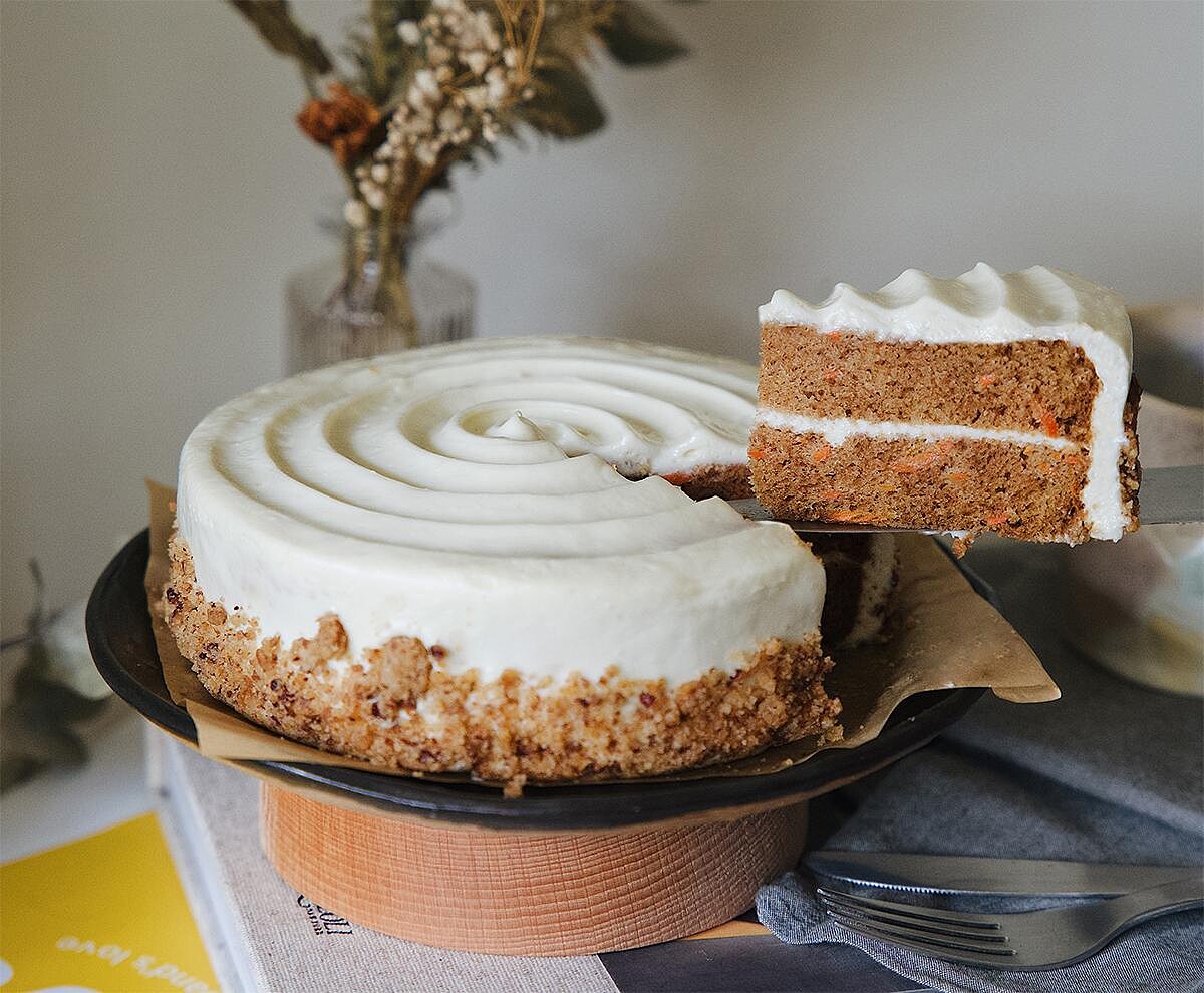 胖死我太太寵壞系列 &ldquo;SPOILED&rdquo; 美式經典紅蘿蔔蛋糕6吋 $780