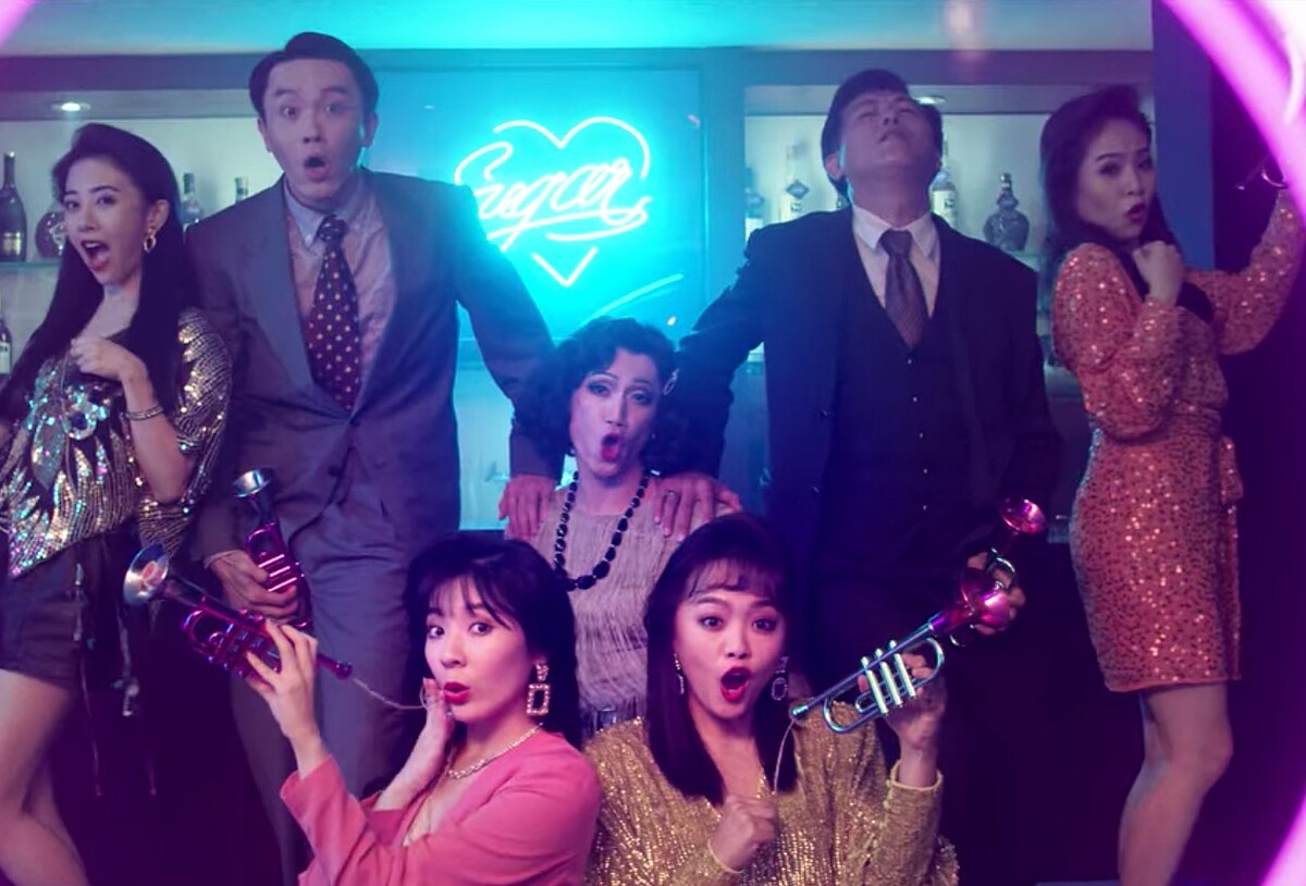 寶寶媽媽以扮裝軟化劇中父權壓制