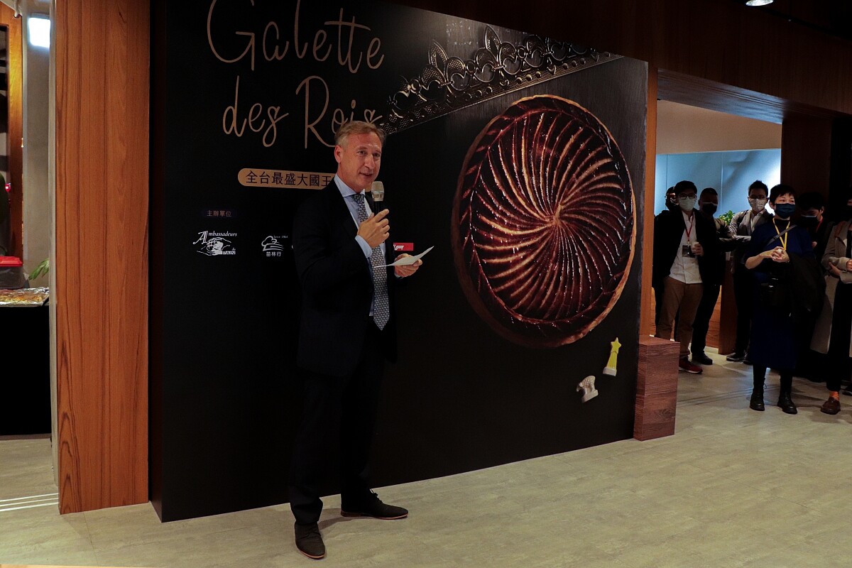 法國在台協會商務處處長高德廉先生。