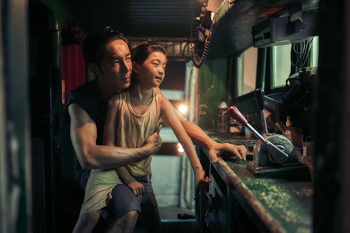 李李仁和白潤音的互動溫馨感人