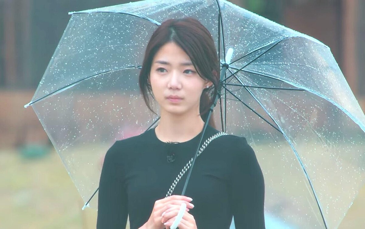 申芝燕指定文世勳前往天堂島