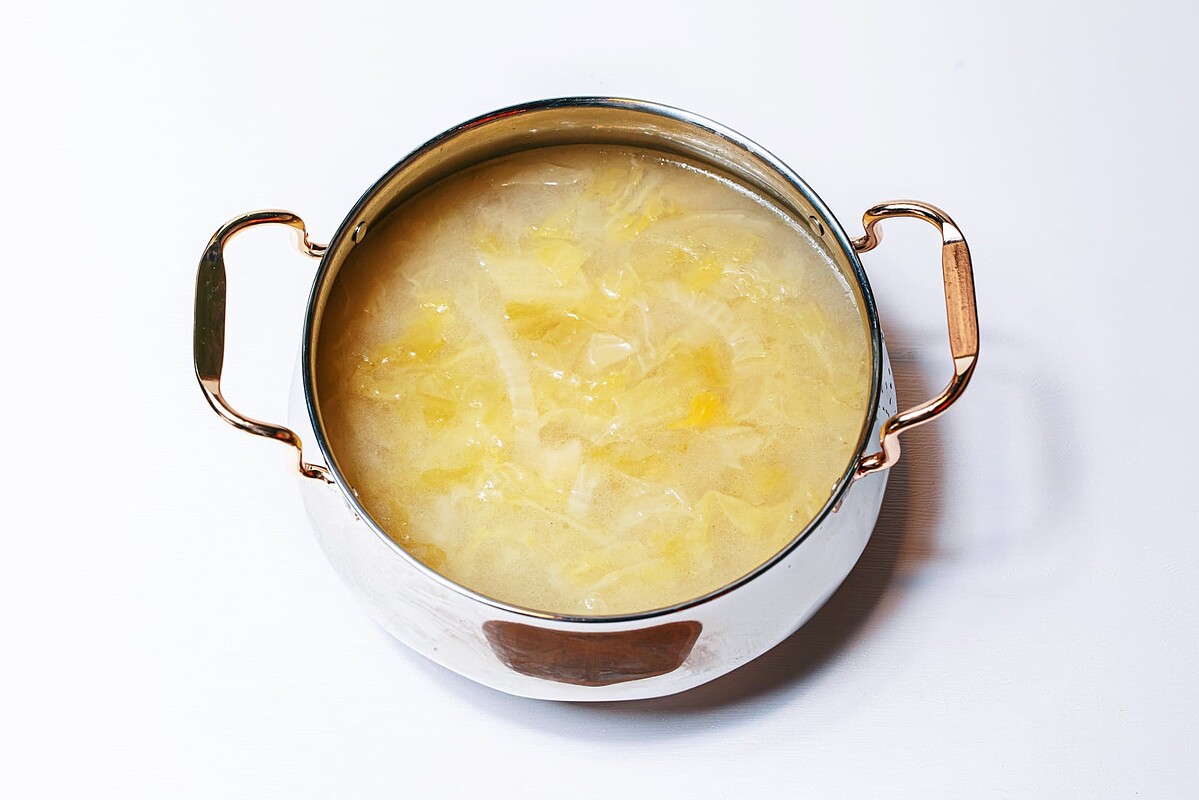 喜歡發酵酸香的吃貨們必吃的酸白菜湯底。