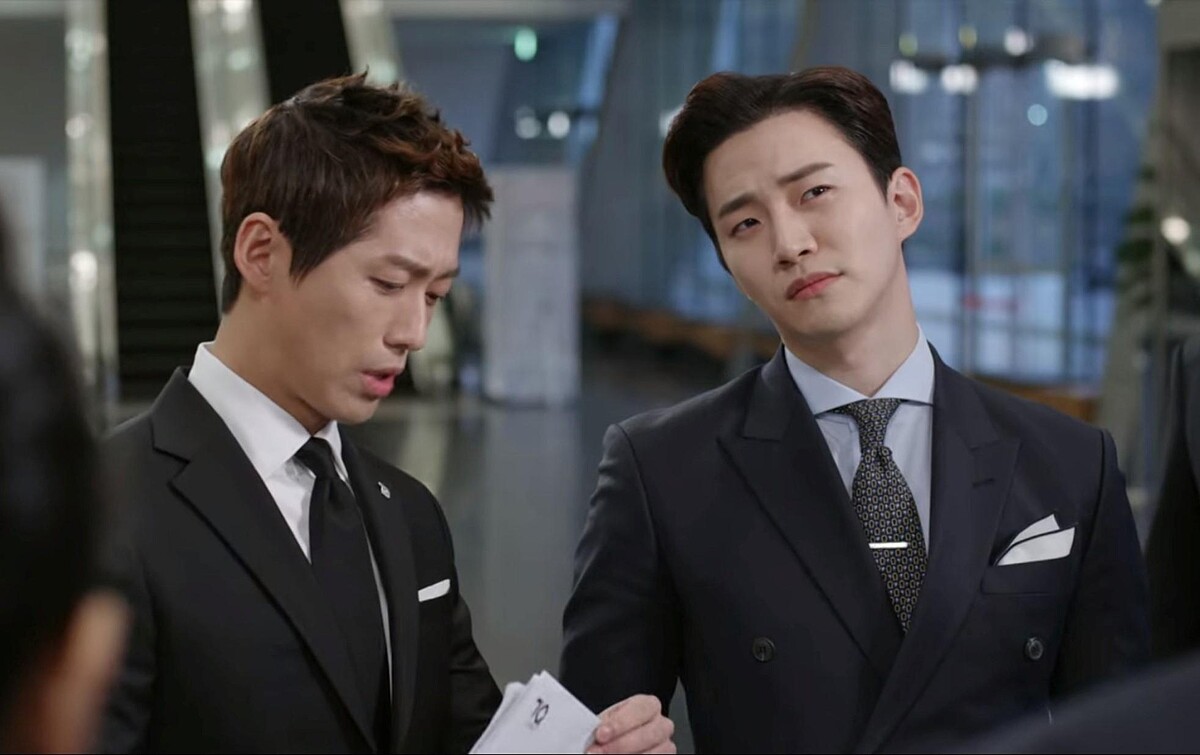 李俊昊在金科長裡又傲嬌又派 Photo/ Netflix截圖