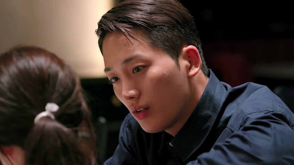 文世勳對申芝燕非常體貼