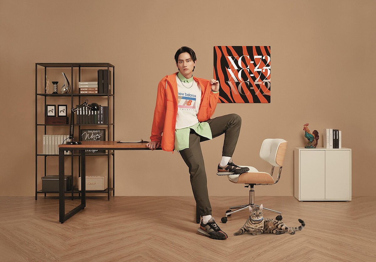 鞋款:UXC72CNY (NT$3,680)