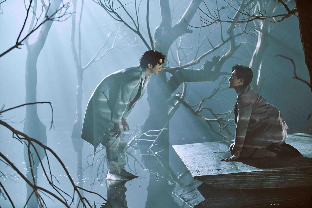 《無神之地不下雨》「夢之神」鄭元暢（右）終於盼到「造物主」傅孟柏現身在他面前