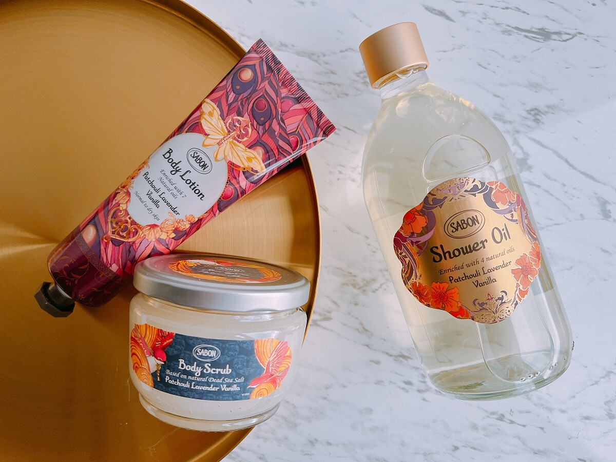 SABON明星三部曲，從沐浴油25週年限量版、身體磨砂、身體乳液，一步步為帶來美好的沐浴重生。