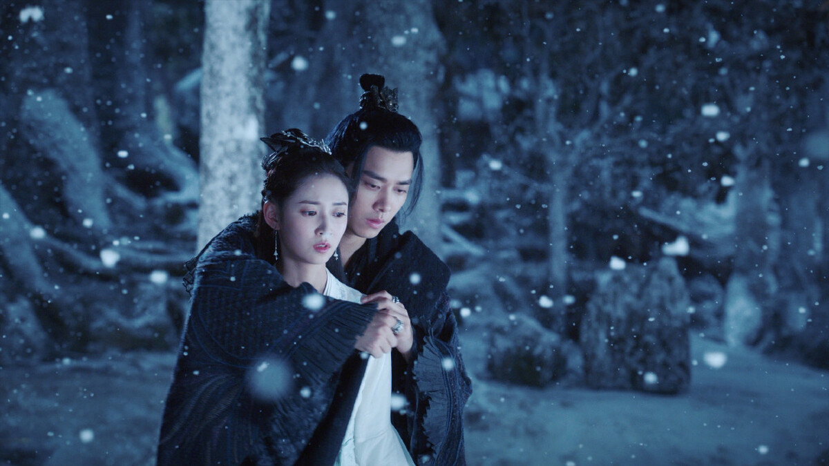 鏡雙城蘇摩是海皇轉生