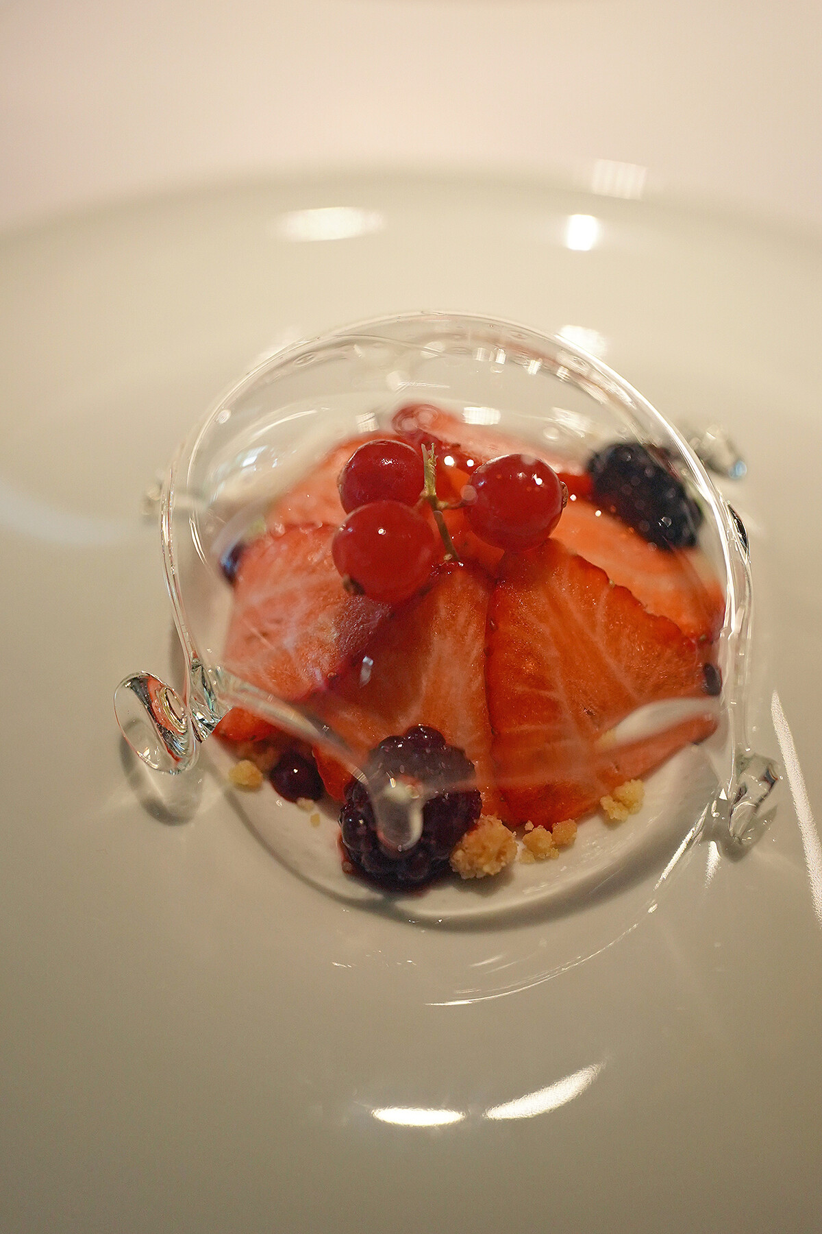 Sicoly 黑莓及紅醋栗｜青檸乳酪凍糕｜大湖草莓。