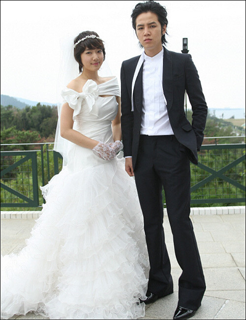 朴信惠與張根碩《原來是美男》讓人印象深刻