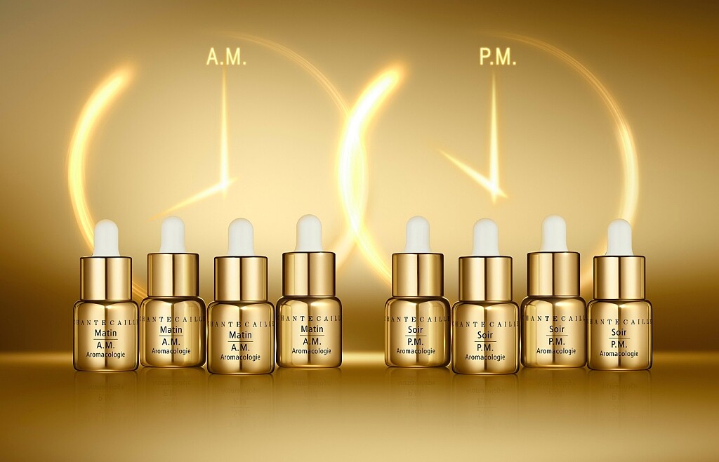 香緹卡極緻純金賦活日夜安瓶形象圖。