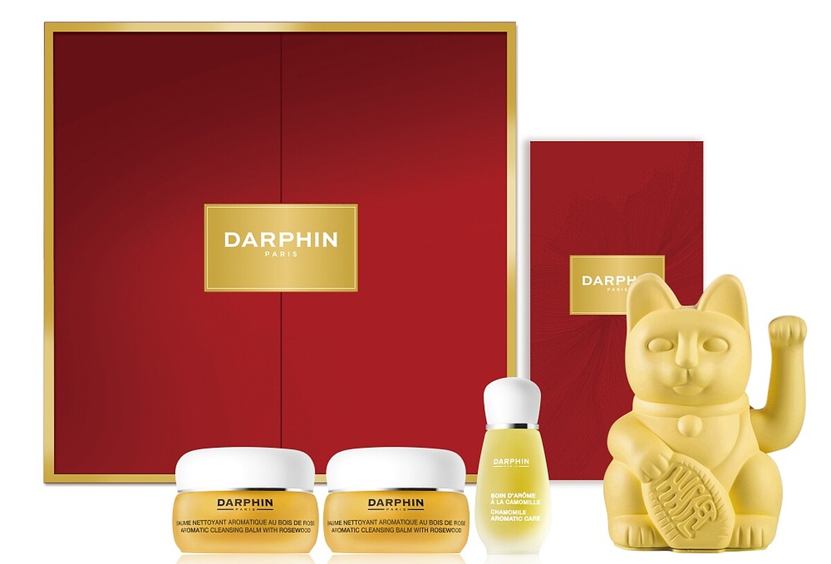 能亮養膚財虎禮盒(花梨木按摩潔面膏40ml*2、售價NT2,400芳香精露任選一 、DONKEY鵝黃幸運繽紛招財貓、虎年限定禮盒+虎年金燦紅包袋、加贈 VIP點數5,800)，價值NT7,790、推薦價NT5,800