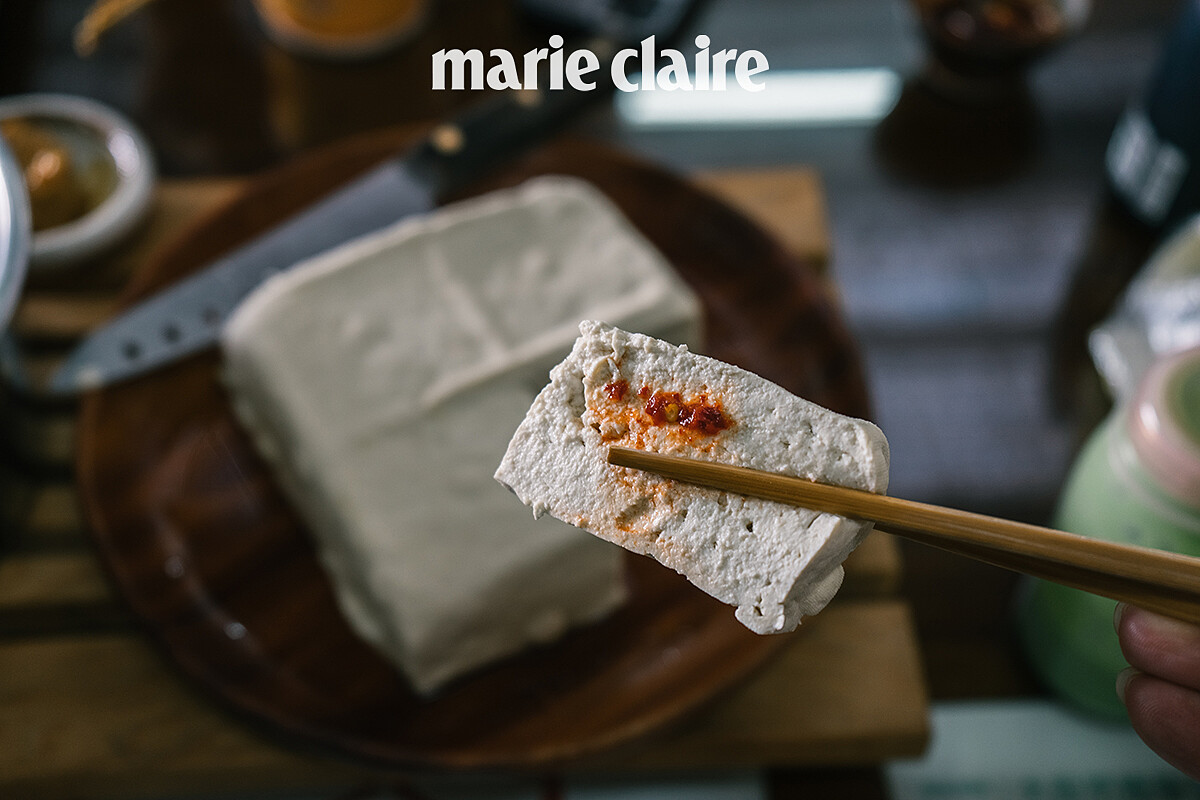 可直接配著醬油、辣油下肚，口感十分扎實。