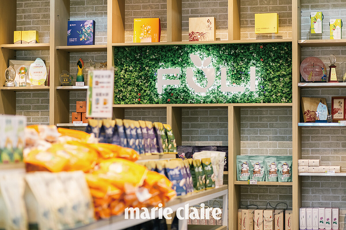 並設計了全新的識別系統。