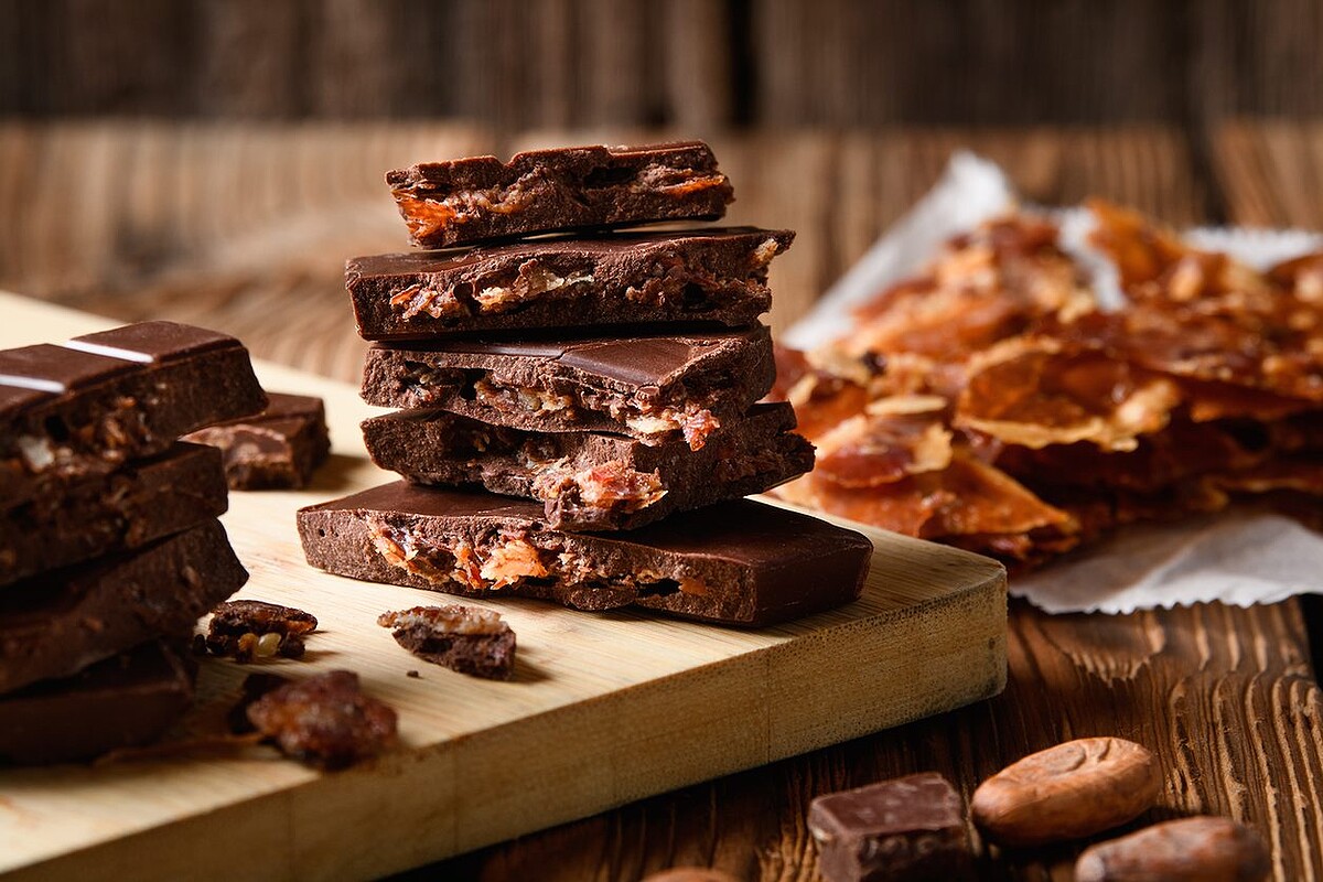 伊比利火腿脆片65%非洲剛果黑巧克力 