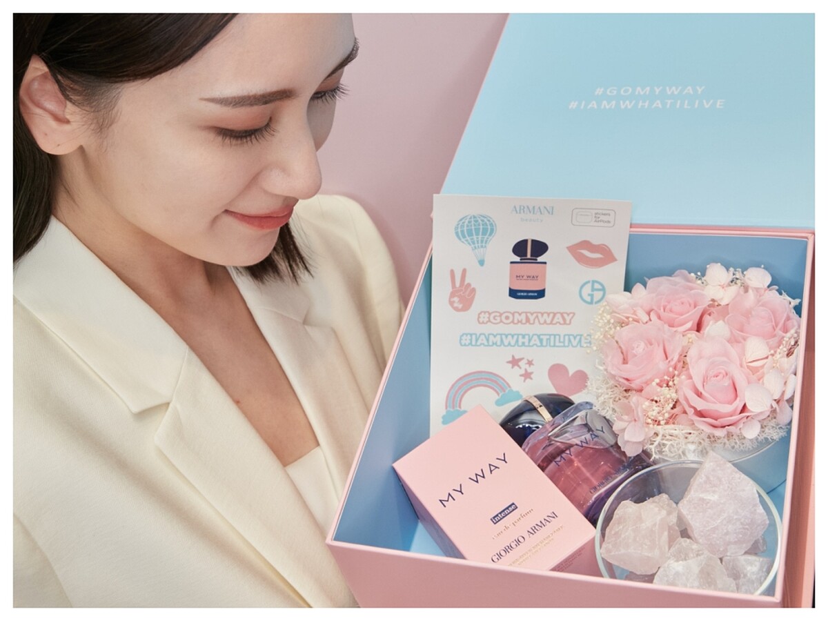 GIORGIO ARMANI亞曼尼2022限量MY WAY情人節禮盒。