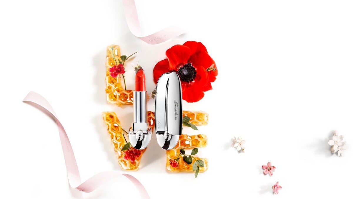 嬌蘭2022 VALENTINE&rsquo;S DAY試香活動，官網下單花草水語淡香水、紅寶之吻高訂唇膏獨享刻字服務。