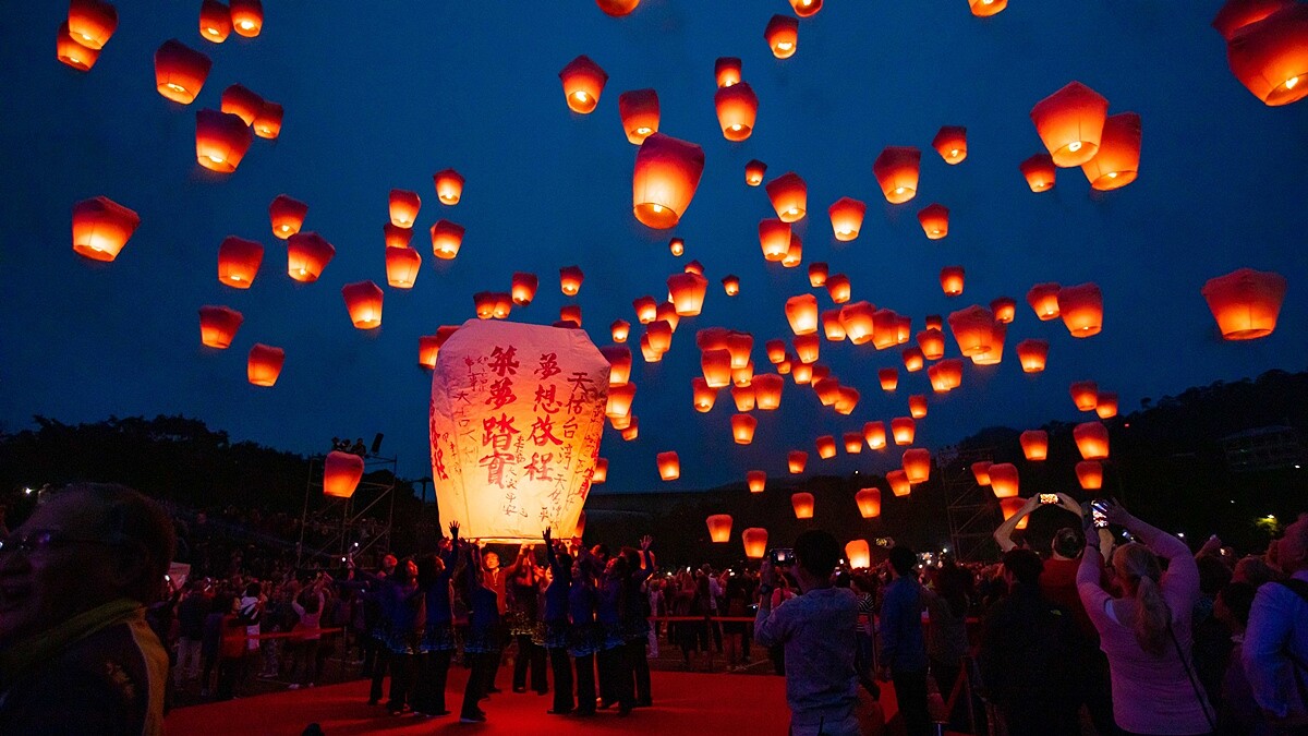 2022平溪天燈節本周施放！兩場活動時間日期快筆記，還有6大光雕藝術值得一一收集