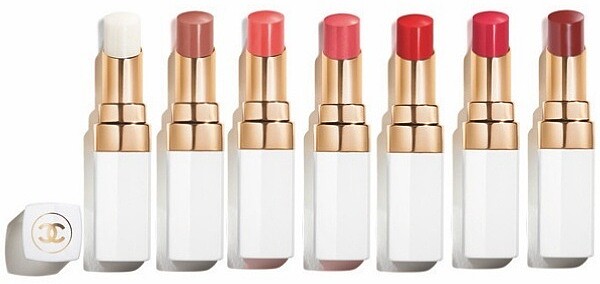 CHANEL香奈兒COCO持色潤唇膏(共7色)，NT1,350 。左起#912、#914、#916、#918、#920、#922、#924