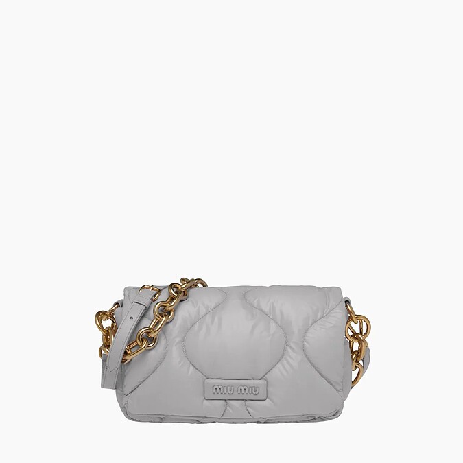 夾棉尼龍掛肩袋，NT 60,000