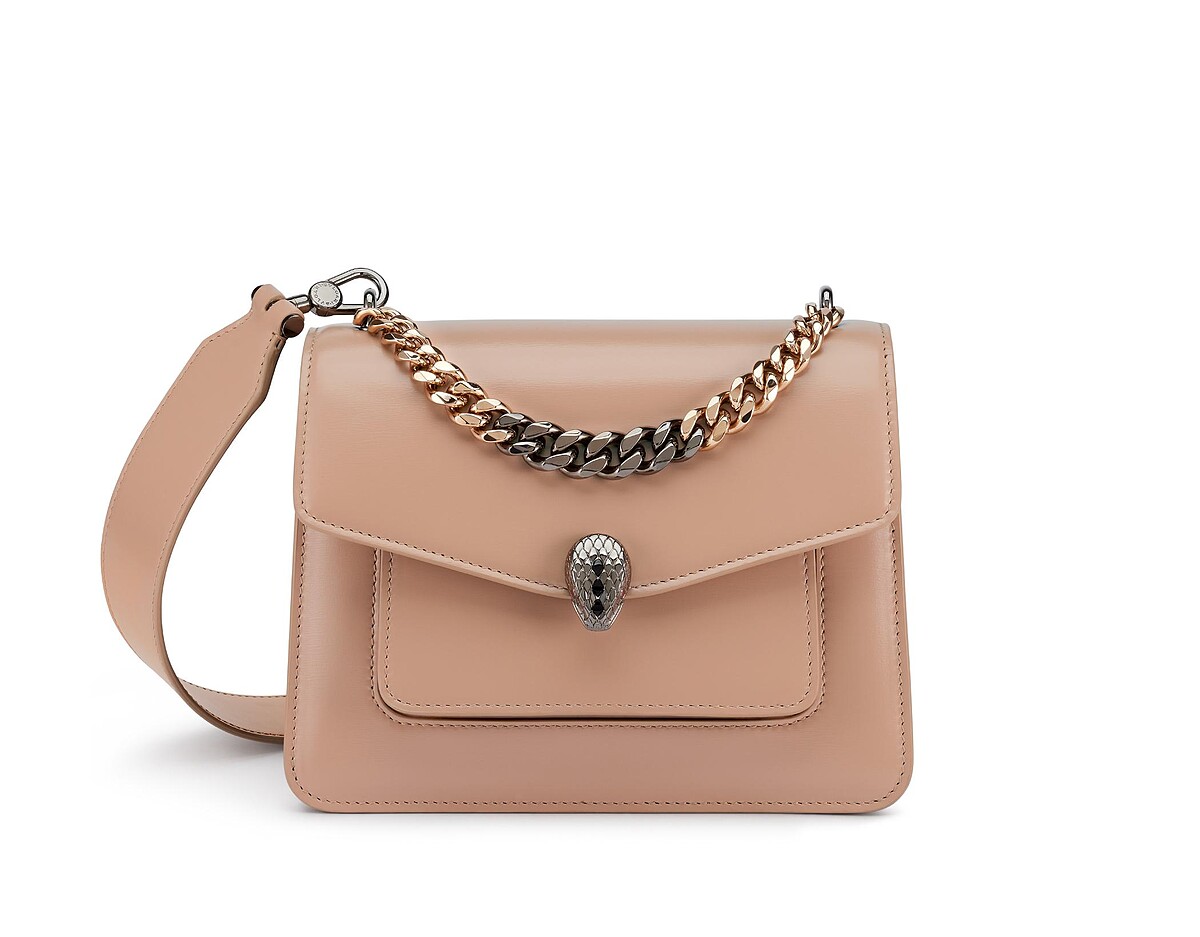 Serpenti Forever Maxi Chain小牛皮肩背包，NT 87,000