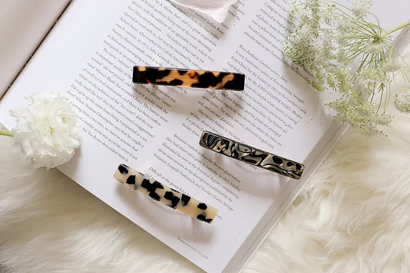 L.erickson素面玳瑁髮夾，NT$980