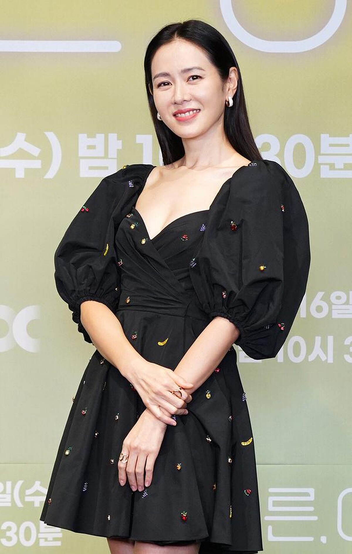 孫藝珍官宣結婚後首次露面