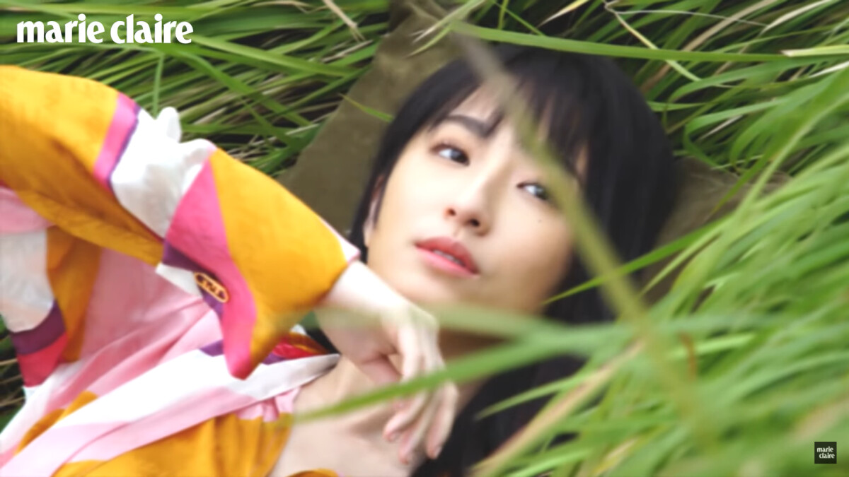 【封面人物】柯佳嬿：「享受獨處，不遷就誰的節奏，才是最真實最自由的狀態。」