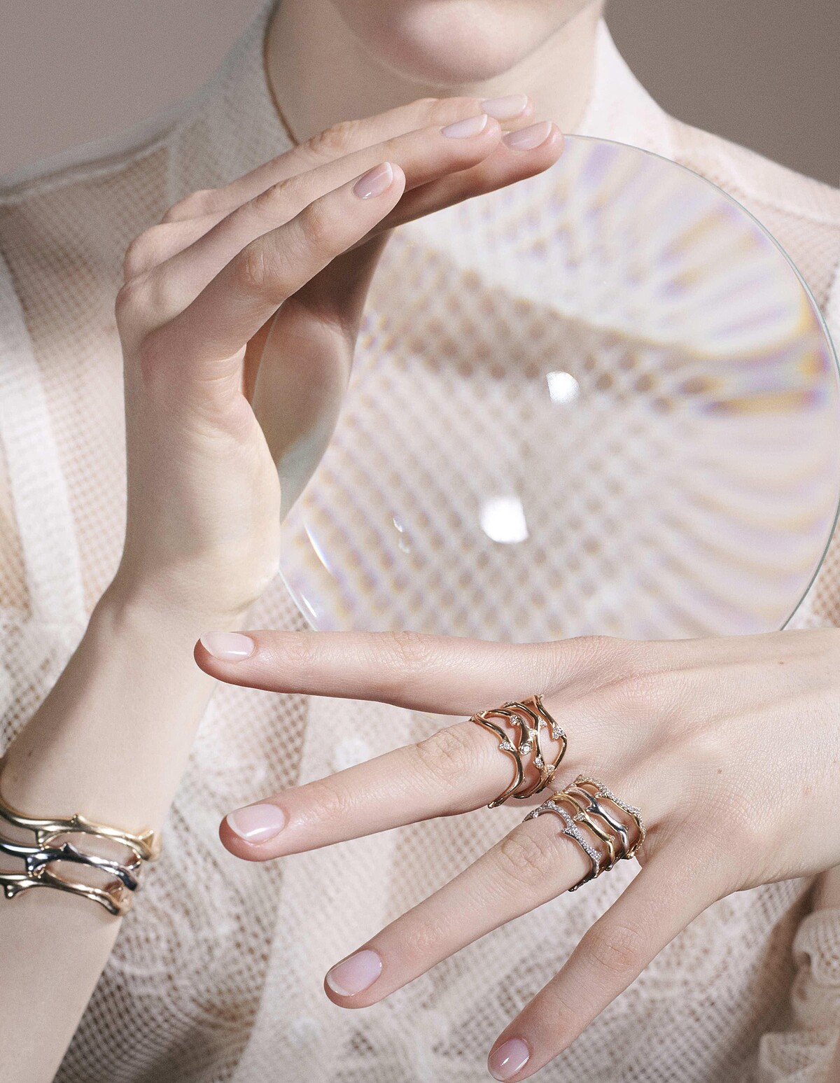 2022全新玫瑰珠寶「Bois de Rose」 &copy;Camille Vivier