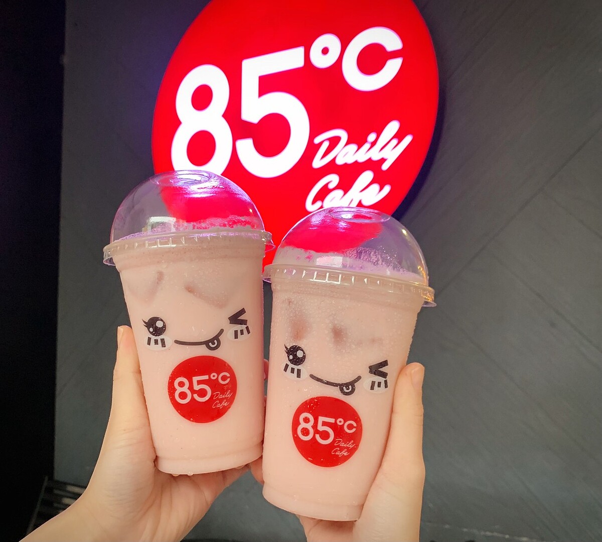 85度C草莓牛奶第二杯半價