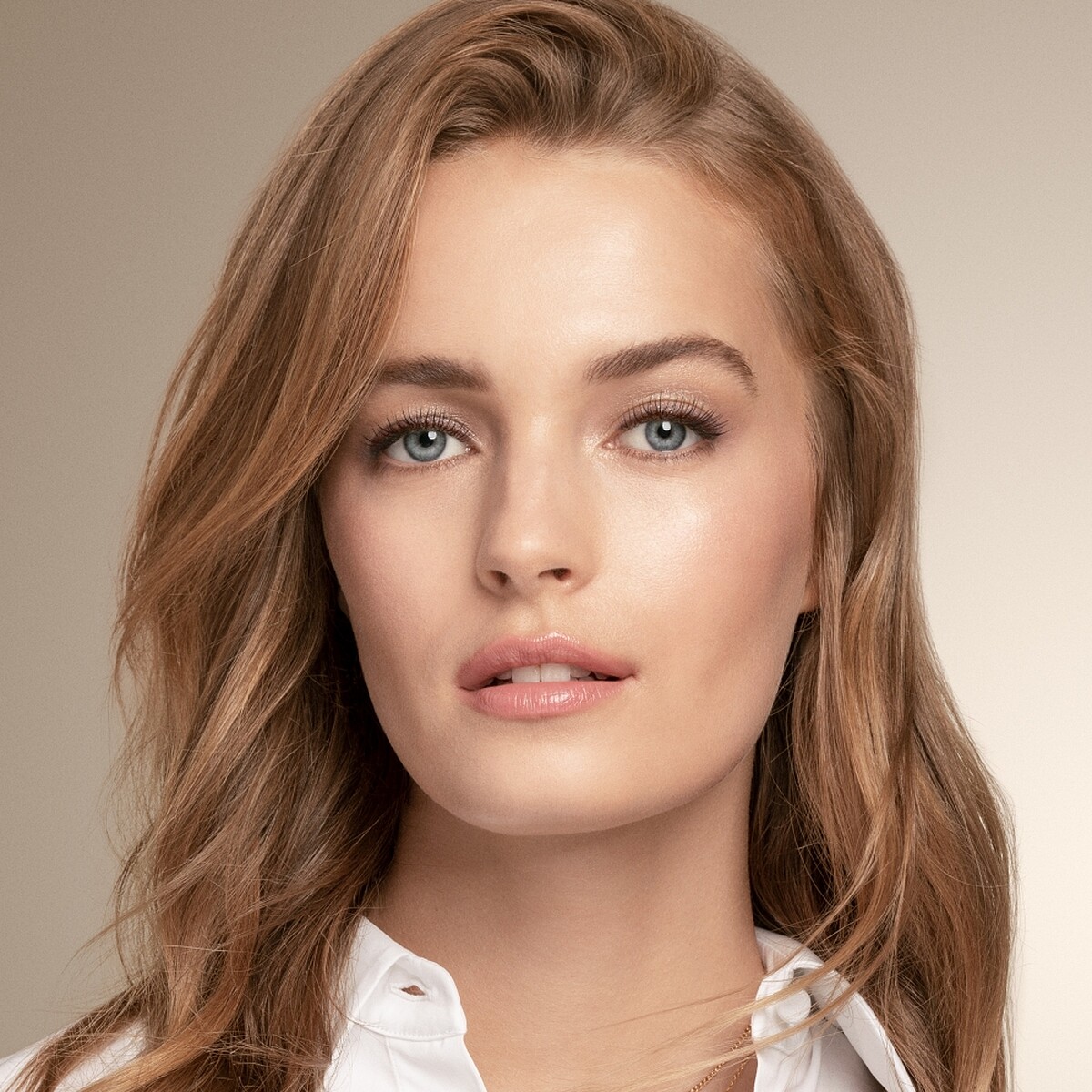 香緹卡2022溫柔巨獸長頸鹿系列Model妝容。