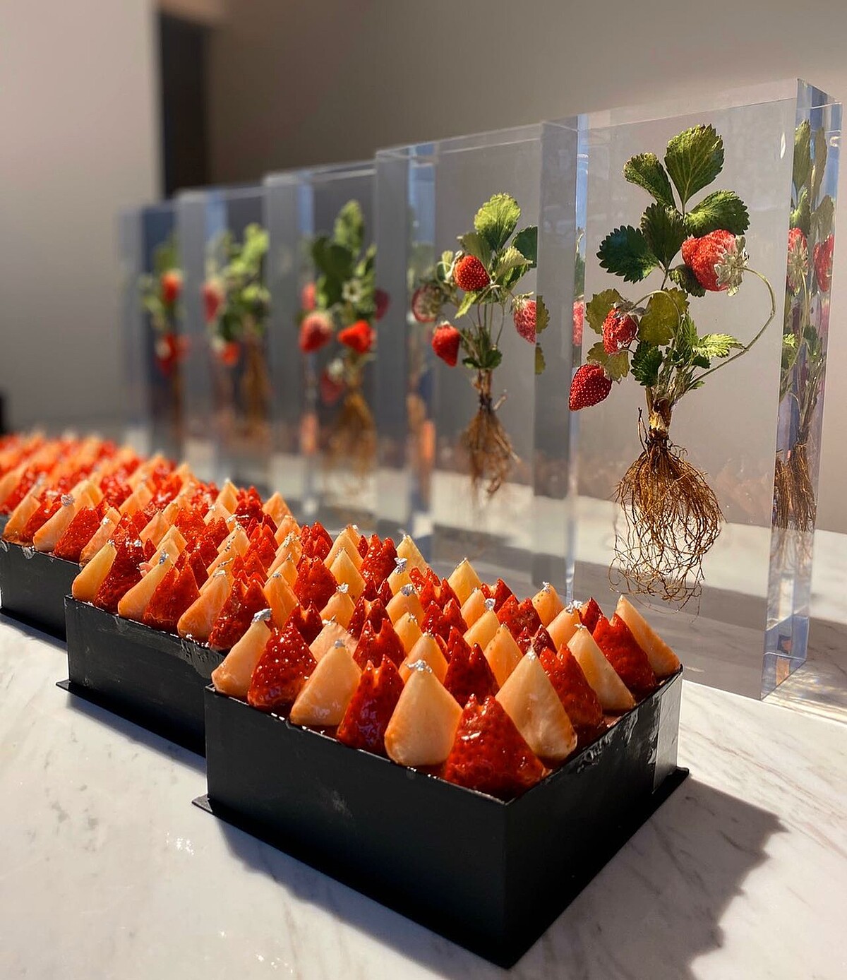 leurs d'&eacute;t&eacute; 蛋糕。