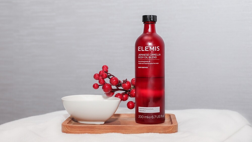 Revive Spa暖薑。甦活課程使用Elemis山茶花身體潤膚油。