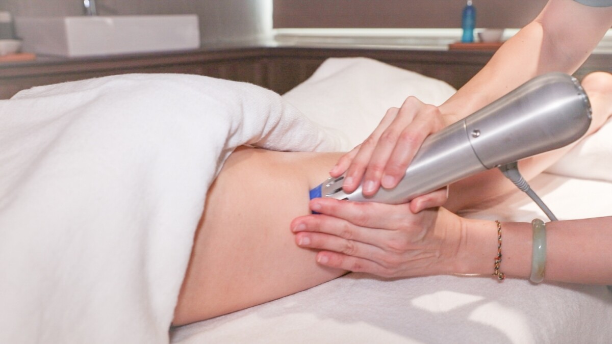 Revive Spa舞動。奇肌課程使用專業儀器放鬆肌肉。