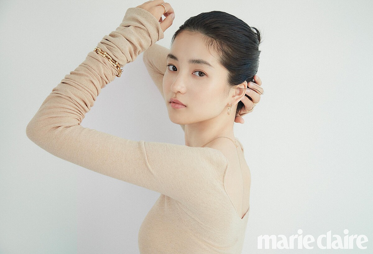 金泰梨為韓國Marie Claire拍攝時尚美照