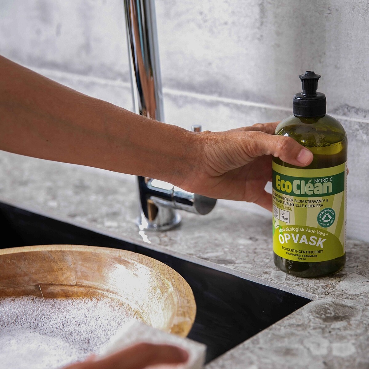 唯有機引進丹麥Eco Clean環保植萃洗碗精500ml，NT680