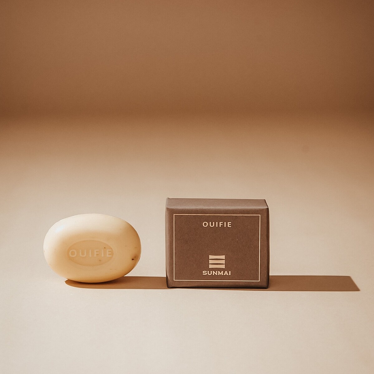 OUIFIE x金色三麥聯名香氛麥渣皂(#蜂蜜)，NT280