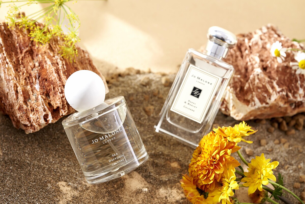 地中海水仙糅香罌粟花與大麥