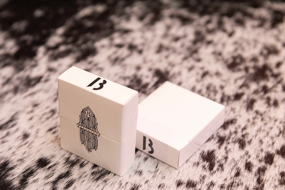 2022/2/26起於BYREDO台中快閃店不限品項消費滿NT6,800，即贈BYREDO試香體驗盒，內含品牌精選三款香水(數量有限，送完為止)。