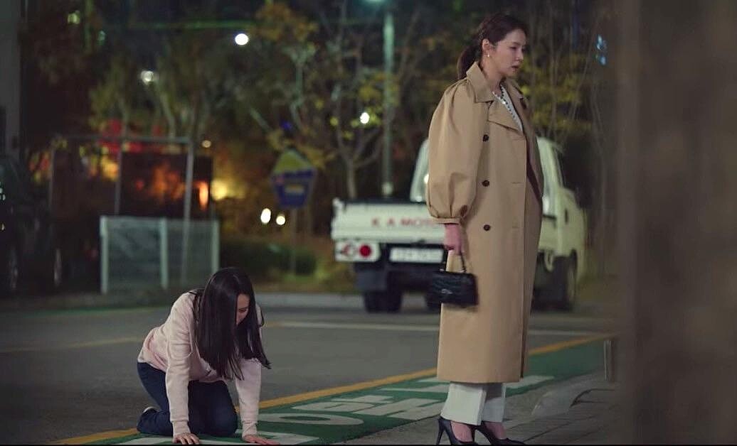 《三十九》美昭下跪為閨蜜守住短暫幸福