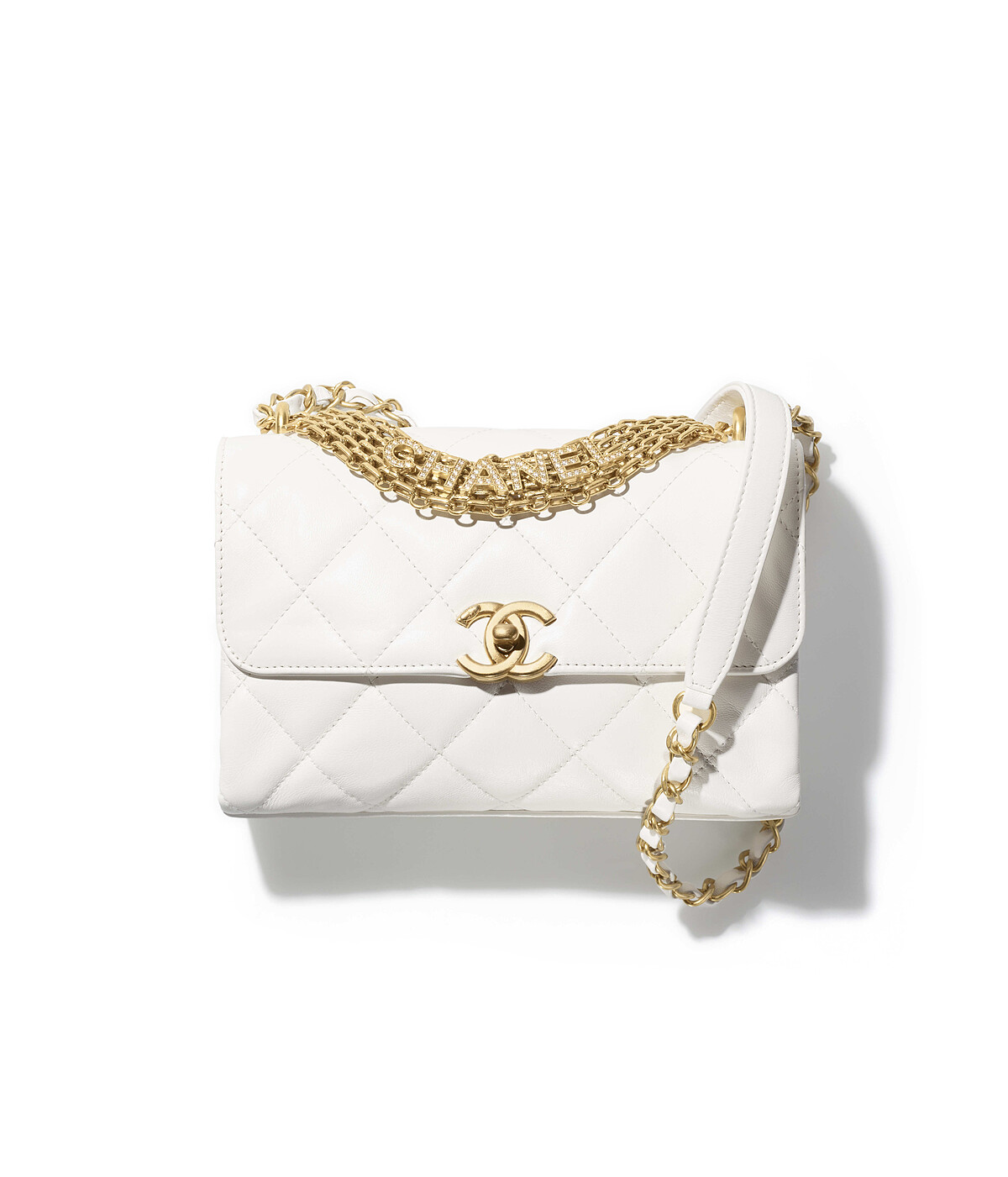 白色皮革菱格紋金屬水晶鑲飾CHANEL字樣肩背包，NT175,800