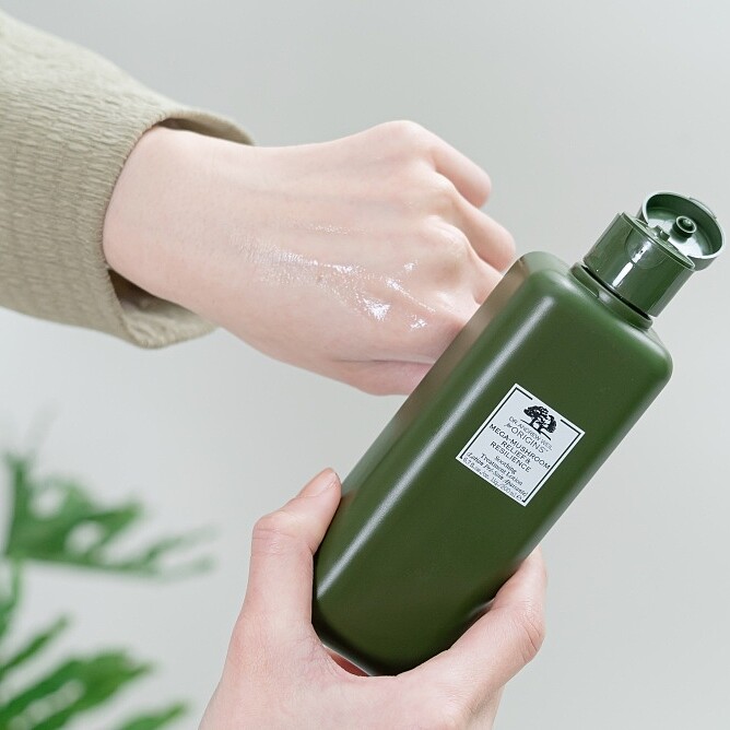 品木宣言DR.WEIL青春無敵靈芝光潤機能水質地。