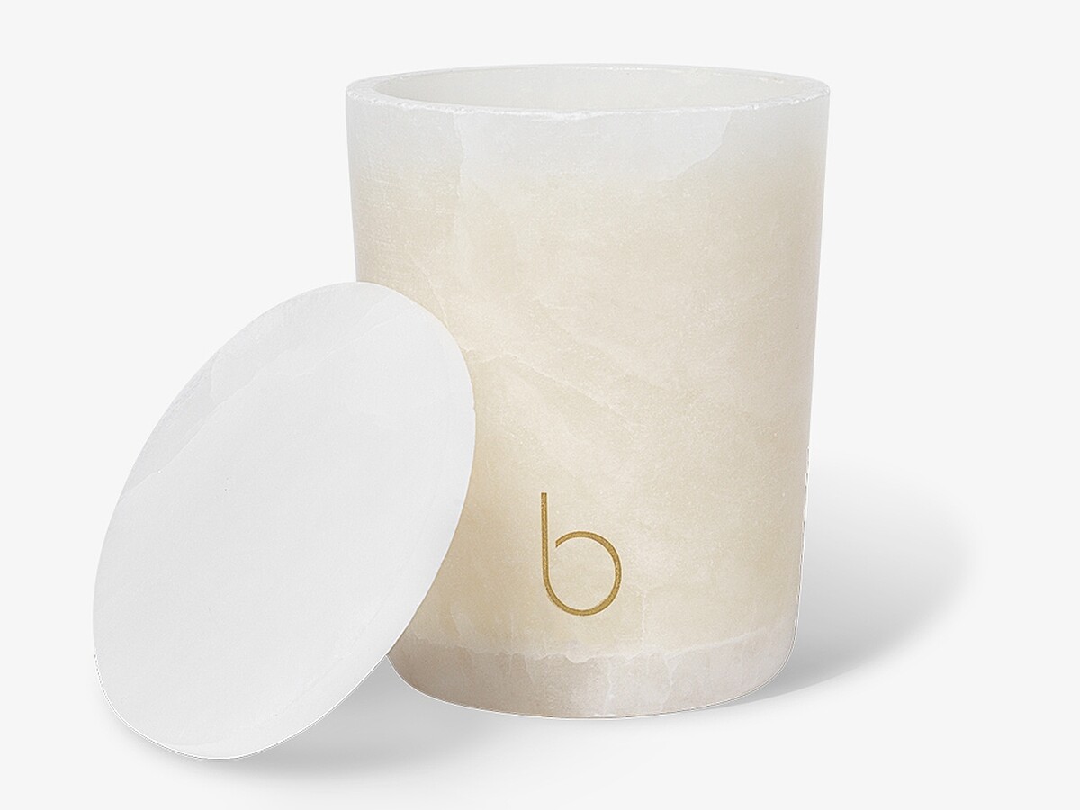 Bamford 雪花石系列香氛蠟燭正面照。