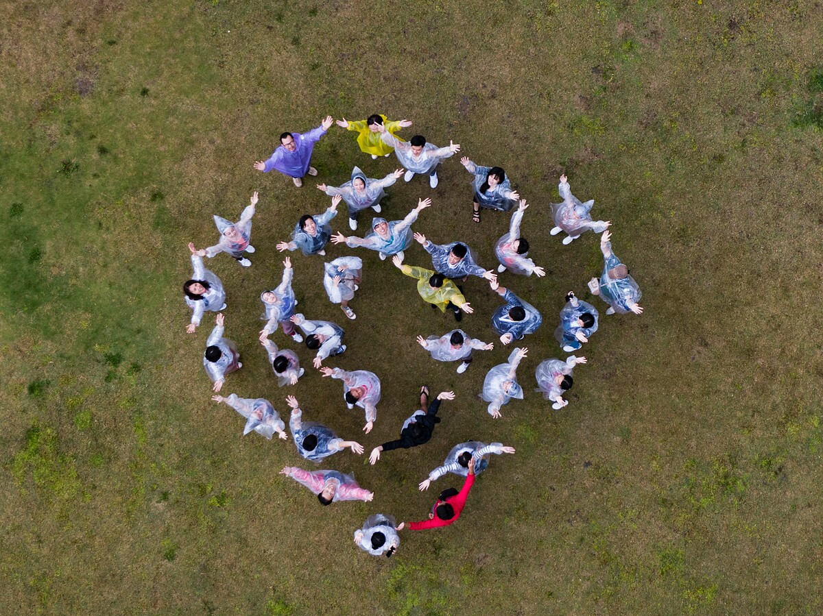 雲門出身的微光製造舞團與恆春在地媽媽共同編舞創作